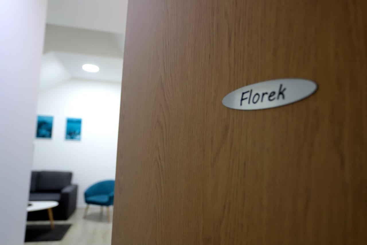 Florek & Florica Apartment Križevci Buitenkant foto