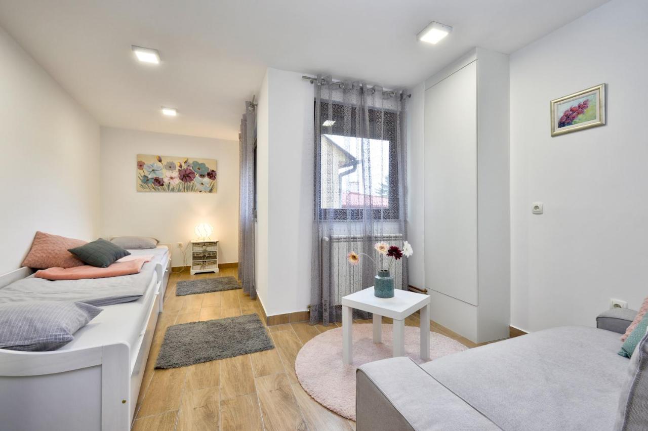 Florek & Florica Apartment Križevci Buitenkant foto
